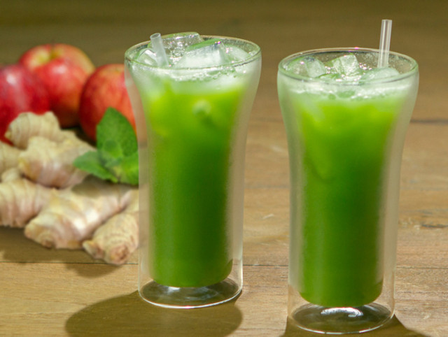 zumo-detox-espinaca-y-manzana