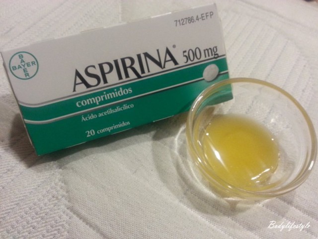 1380102384_mascarilla-con-aspirina-y-miel