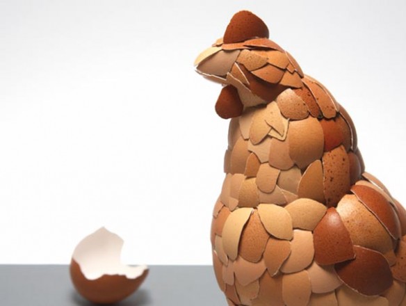 adorno con cascaras de huevo