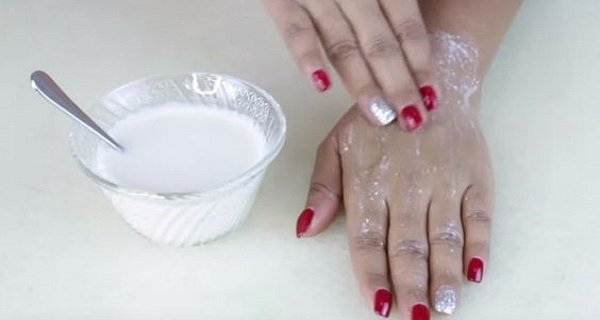 Apply-This-On-Your-Hands
